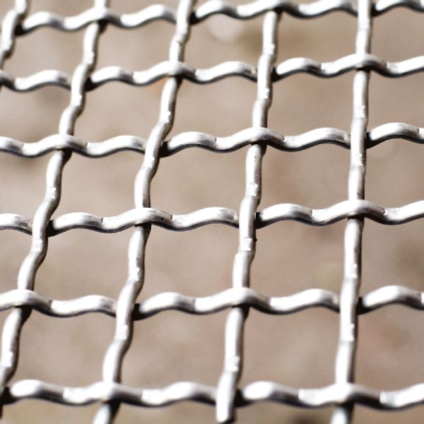 Tela Ondulada Galvanizada de Alta Resistência | Telaria Amaral